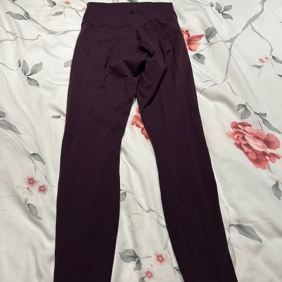 Lululemon Wunder Under High Rise Pants Size 4 - Picture 2 of 5